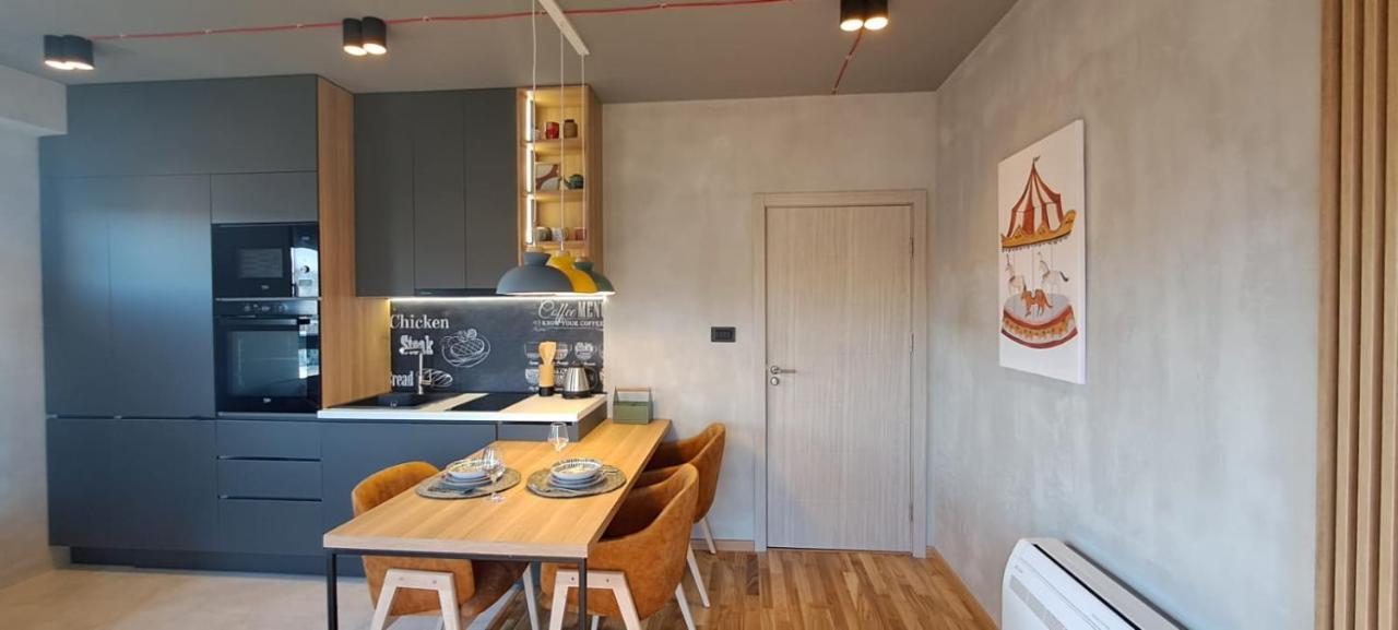 Stylish One Bedroom Apartment Podgorica Ngoại thất bức ảnh